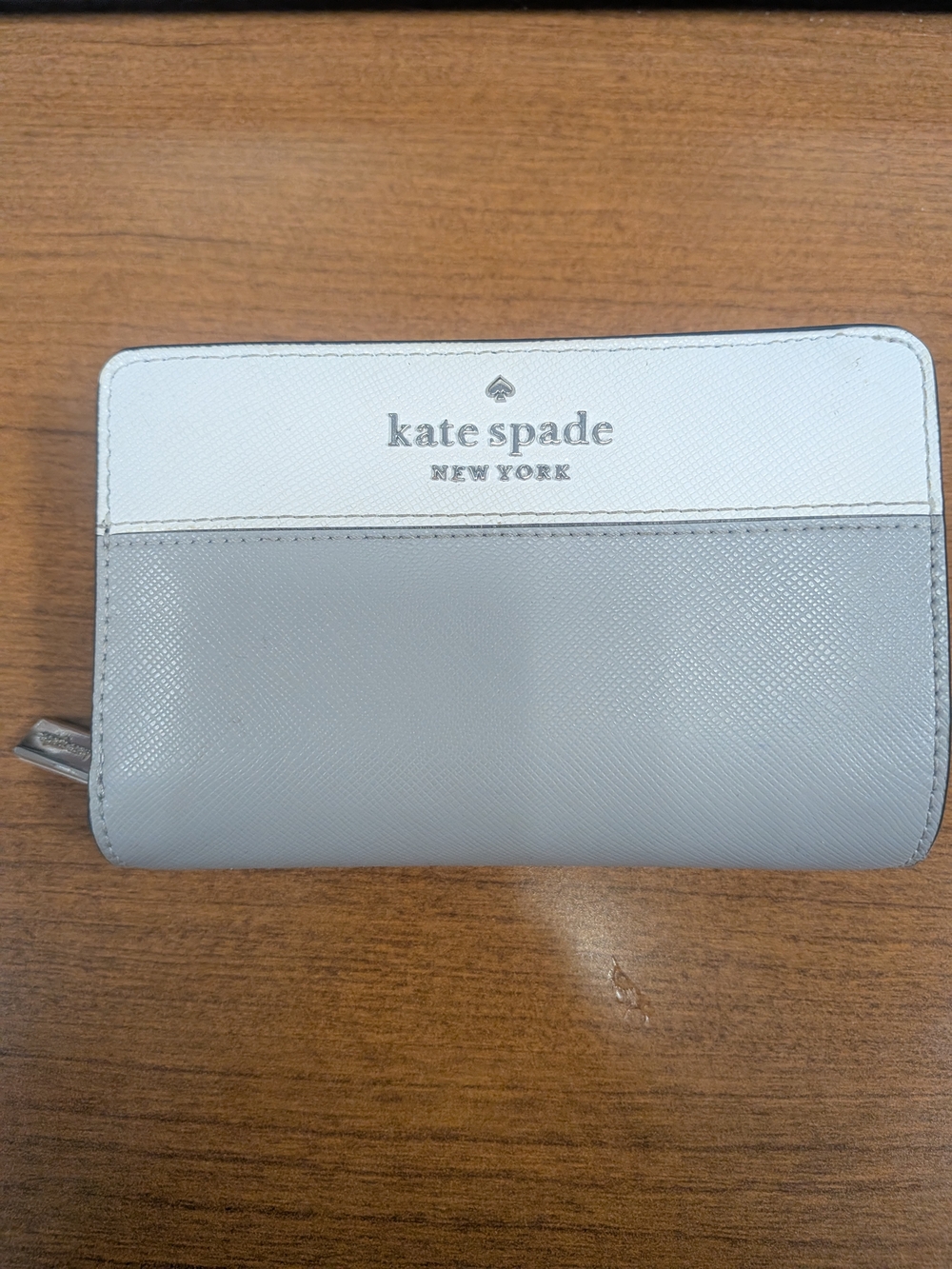 kate spade Two-Tone Zip Wallet in White and Light Gray